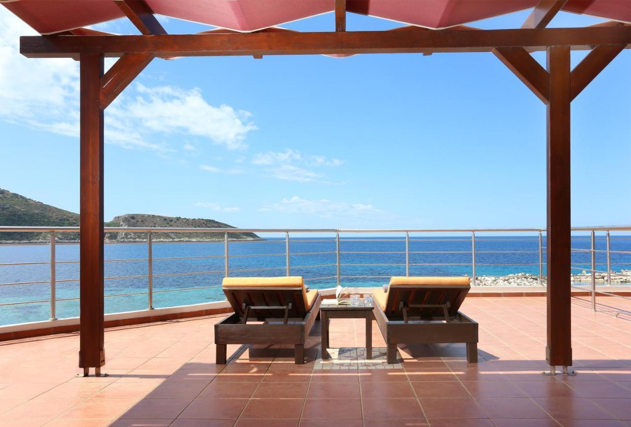 Faros Luxury Suites Marathópoli Kültér fotó