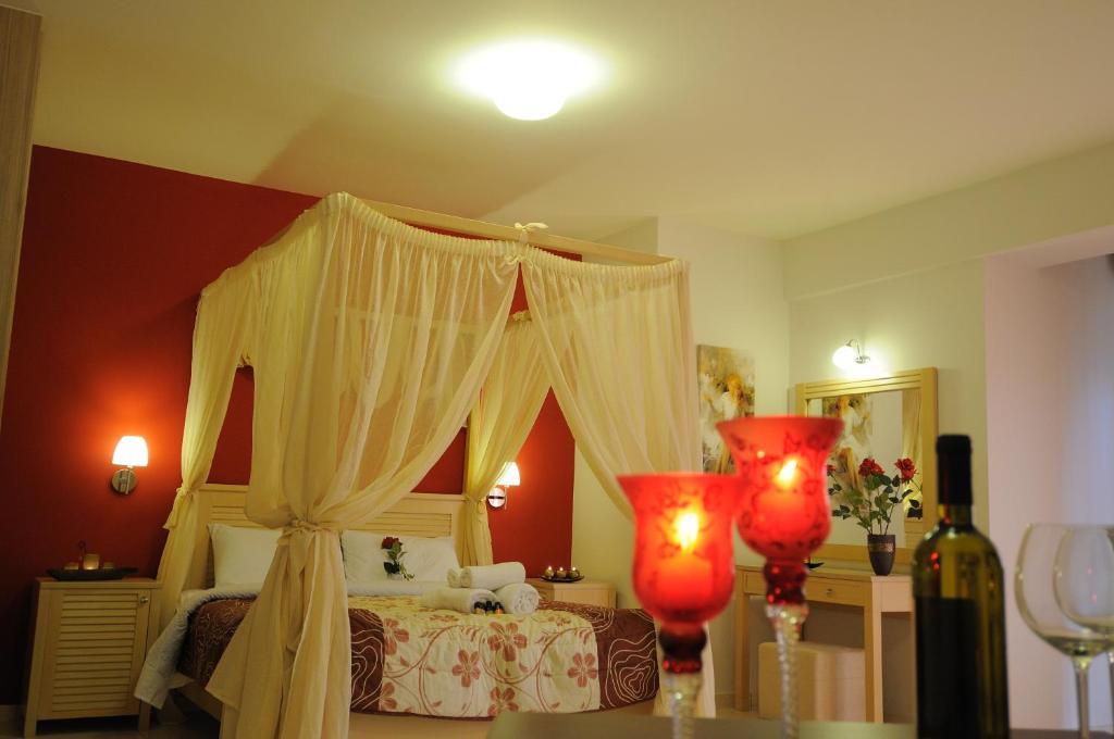 Faros Luxury Suites Marathópoli Szoba fotó