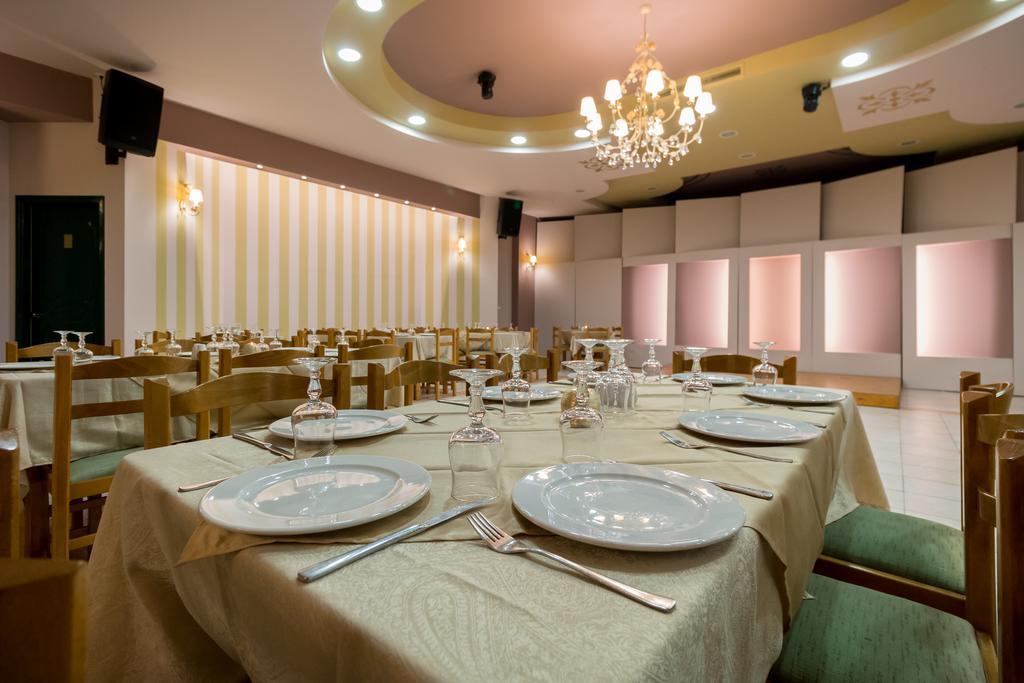 Faros Luxury Suites Marathópoli Kültér fotó